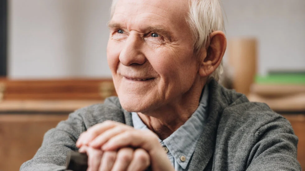 Choosing Where to Live: A Guide for Seniors and Elderly Adults to Remain Self-Sufficient